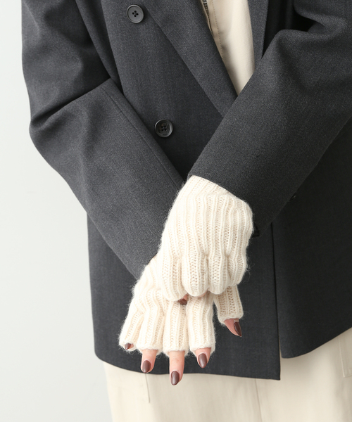SLOBE IENA(スローブイエナ)の「【WILLIAM BRUNTON/ウィリアム ブラントン】カシミアRIB Fingerless(手袋・レディース・アイボリー/オレンジ/サックスブルー・FREE)」の7枚目の写真