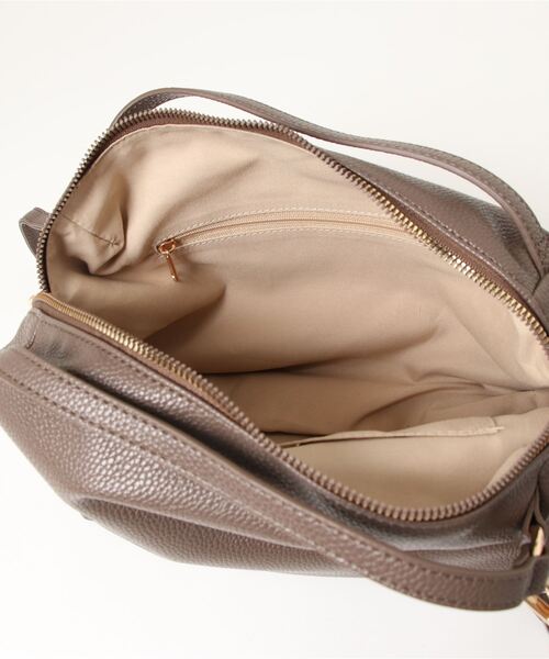 KOBE LETTUCE（コウベレタス）の「2ハンドルスクエアバッグ（ハンドバッグ・レディース・ブラック/アイボリー/グレー/グレイッシュベージュ・FREE）」の9枚目の写真