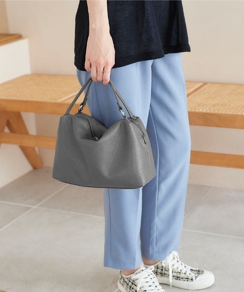 KOBE LETTUCE（コウベレタス）の「2ハンドルスクエアバッグ（ハンドバッグ・レディース・ブラック/アイボリー/グレー/グレイッシュベージュ・FREE）」の11枚目の写真