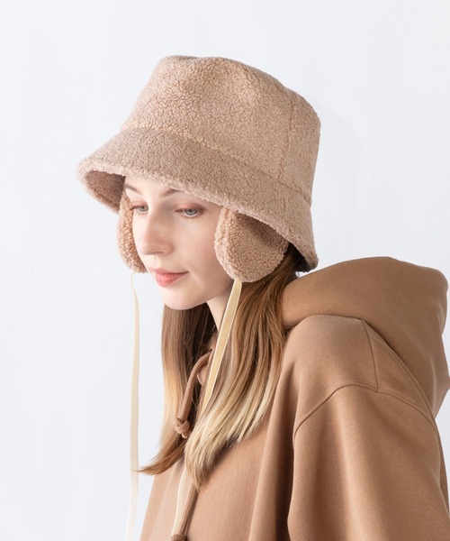 14+（イチヨンプラス）の「ボア耳付きバケットハット / イヤーニットCAP（ハット・レディース・アイボリー/ブラック/グリーン/サーモンピンク/ベージュ・MEDIUM）」の5枚目の写真