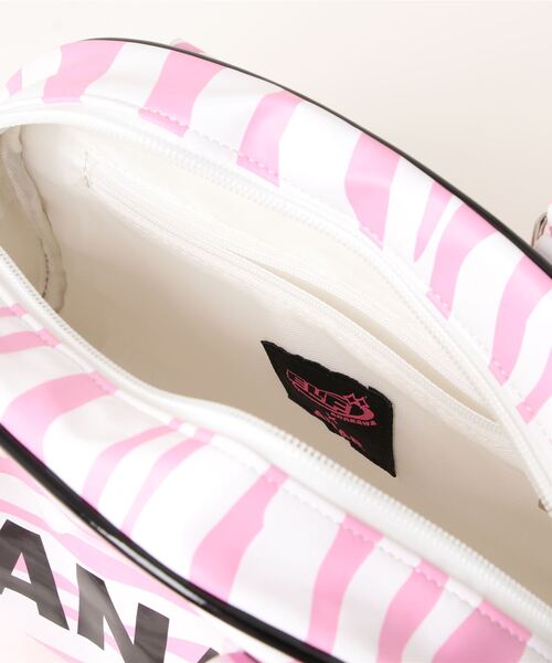 ANAP(アナップ)の「【エルフ荒川×ANAP】コラボ2WAYミニボストンバッグ(ボストンバッグ・レディース・ブラック/パープル/ピンク・FREE)」の12枚目の写真