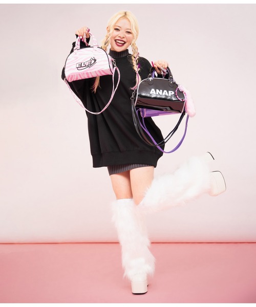 ANAP(アナップ)の「【エルフ荒川×ANAP】コラボ2WAYミニボストンバッグ(ボストンバッグ・レディース・ブラック/パープル/ピンク・FREE)」の14枚目の写真