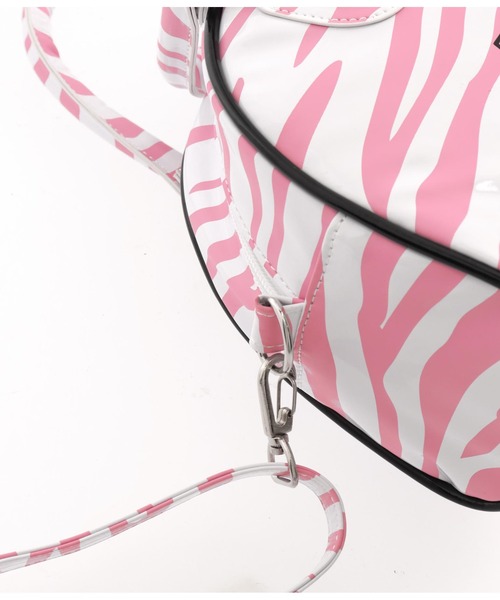 ANAP(アナップ)の「【エルフ荒川×ANAP】コラボ2WAYミニボストンバッグ(ボストンバッグ・レディース・ブラック/パープル/ピンク・FREE)」の6枚目の写真