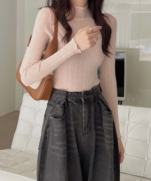 Girly Doll（ガーリードール）の「ボトルネックランダムリブニットトップス（ニット/セーター・レディース・グリーン/ブラック/モカ/ベージュ/ホワイト/グレー/ダークグレー・F）」の20枚目の写真