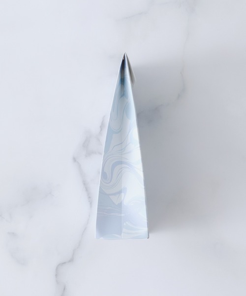 BIRTHDAY BAR（バースデイバー）の「Marble ご挨拶薬用入浴剤（入浴剤・バスケア・レディース・ピンク/グレー/ブルー/イエロー・フリー）」の6枚目の写真