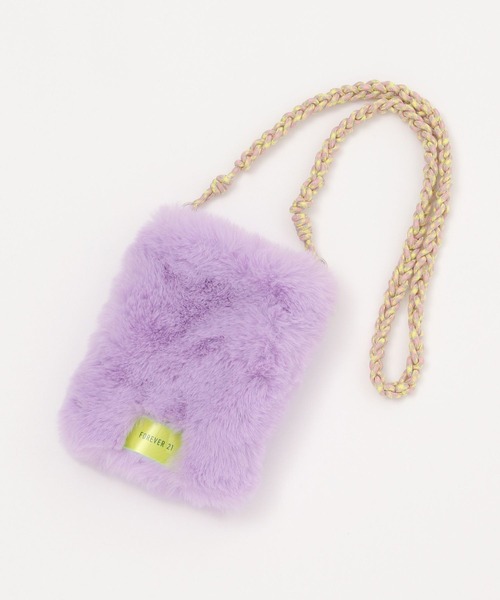 FOREVER 21(フォーエバー トゥエンティーワン)の「【2023AW】フェイクファーミニショルダー(ショルダーバッグ・レディース・パープル/ピンク/グレー・FREE)」の5枚目の写真