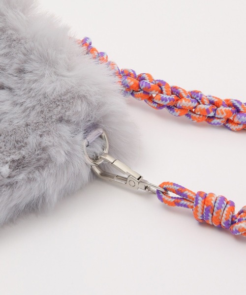 FOREVER 21(フォーエバー トゥエンティーワン)の「【2023AW】フェイクファーミニショルダー(ショルダーバッグ・レディース・パープル/ピンク/グレー・FREE)」の12枚目の写真