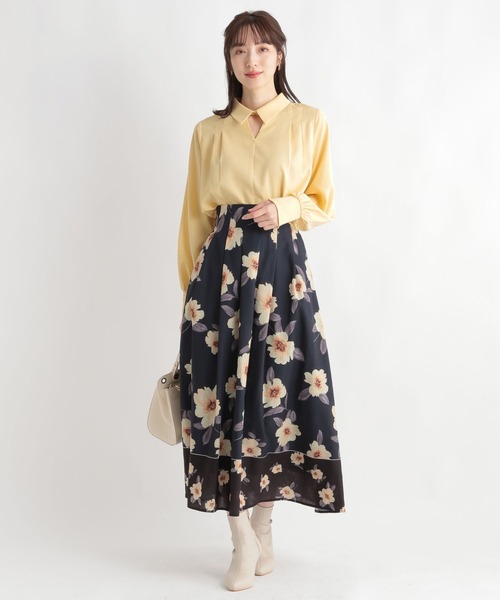 Andemiu（アンデミュウ）の「デザインネックエリブラウス 102202（シャツ/ブラウス・レディース・ブラック/イエロー/グリーン/オフホワイト・FREE）」の21枚目の写真