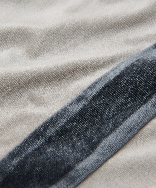 un dix cors（アンディコール）の「ライン入りベロアイージーパンツ（スウェットパンツ・レディース・グレー/チャコールグレー・FREE）」の5枚目の写真