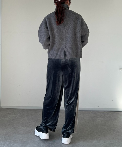 un dix cors（アンディコール）の「ライン入りベロアイージーパンツ（スウェットパンツ・レディース・グレー/チャコールグレー・FREE）」の14枚目の写真