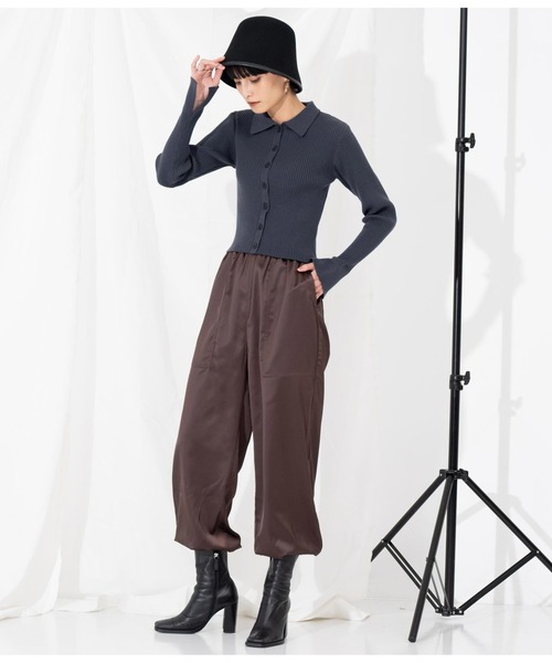 Settimissimo（セッティミッシモ）の「サテン ポケット付き アラジンパンツ カーゴパンツ（カーゴパンツ・レディース・ネイビー/ブラウン・FREE）」の6枚目の写真