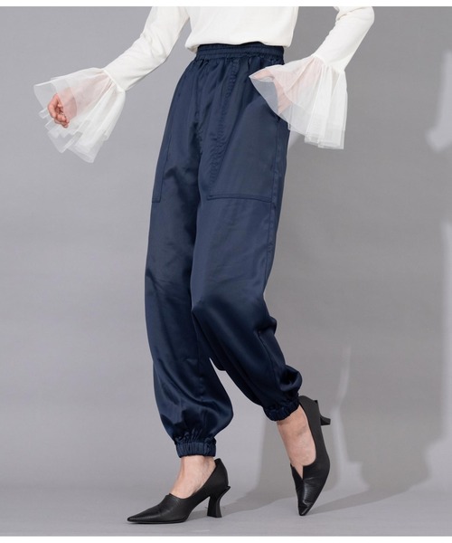 Settimissimo（セッティミッシモ）の「サテン ポケット付き アラジンパンツ カーゴパンツ（カーゴパンツ・レディース・ネイビー/ブラウン・FREE）」の10枚目の写真