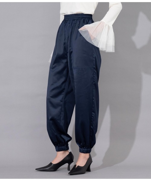 Settimissimo（セッティミッシモ）の「サテン ポケット付き アラジンパンツ カーゴパンツ（カーゴパンツ・レディース・ネイビー/ブラウン・FREE）」の9枚目の写真