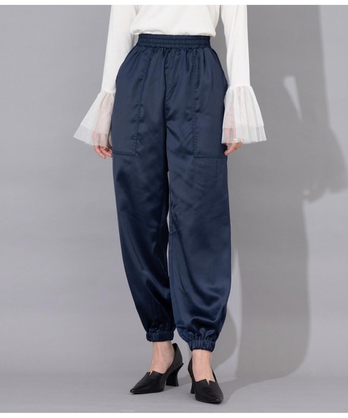 Settimissimo（セッティミッシモ）の「サテン ポケット付き アラジンパンツ カーゴパンツ（カーゴパンツ・レディース・ネイビー/ブラウン・FREE）」の8枚目の写真