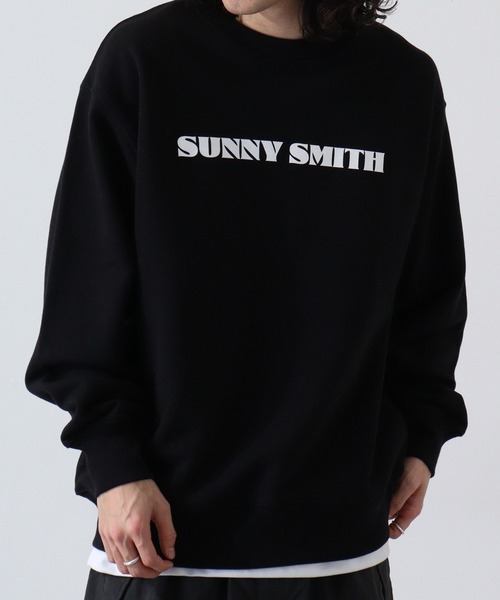 Sunny Smith(サニースミス)の「Sunny smith ヘビーウェイトパームツリープリント裏毛トレーナー(スウェット・メンズ・アッシュグレー/ブラック・LL/L)」の3枚目の写真
