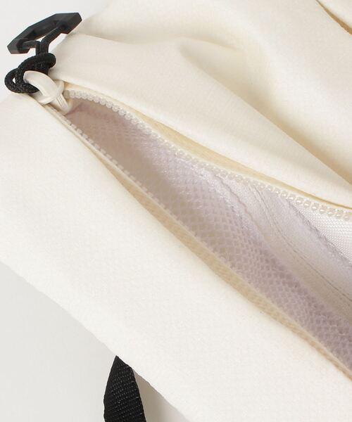 F/CE. （エフシーイー）の「F/CE. 2.5 LAYER PORTRAIT / エフシーイー 2.5レイヤー ポートレート（ボディバッグ/ウエストポーチ・メンズ・グリーン/オレンジ/アイボリー/ブラック・FREE）」の9枚目の写真