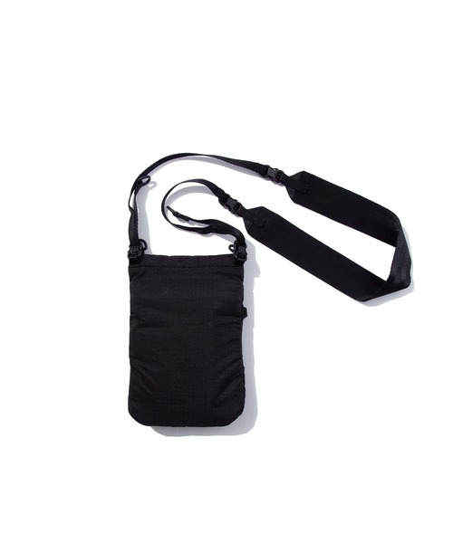 F/CE. （エフシーイー）の「F/CE. 2.5 LAYER PORTRAIT / エフシーイー 2.5レイヤー ポートレート（ボディバッグ/ウエストポーチ・メンズ・グリーン/オレンジ/アイボリー/ブラック・FREE）」の3枚目の写真