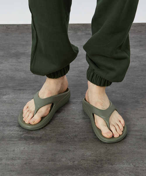 MEI（メイ）の「【MEI / メイ】リカバリー フリップサンダル（サンダル・メンズ・ホワイト/ブラック/モスグリーン・S/M/L）」の16枚目の写真