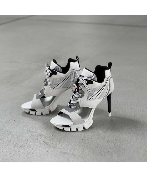 【足元をクールに♪】エルメス★スニーカー ヒーロー スニーカー 《キッド》 | Hermès - エルメス-公式サイト