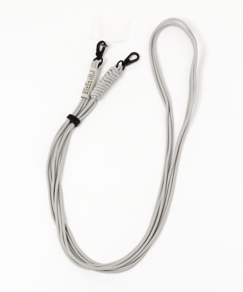 LAKOLE(ラコレ)の「リフレクターマルチスマホストラップ / 105354(スマホグッズ・メンズ・ホワイト/ブルー/ブラック・FREE)」の2枚目の写真