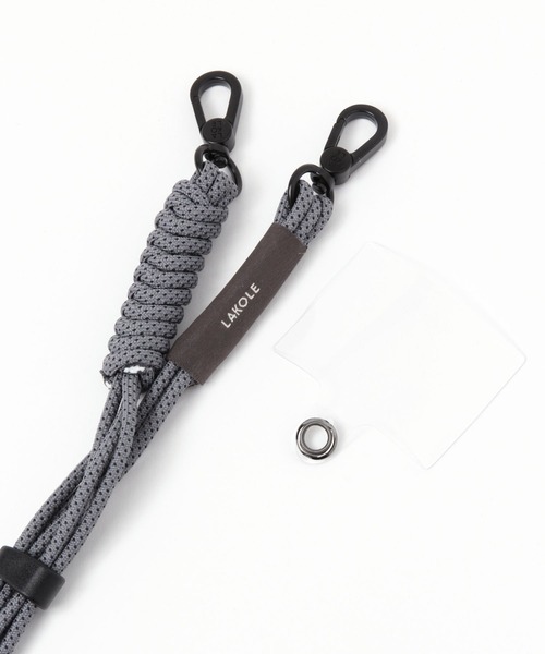 LAKOLE(ラコレ)の「リフレクターマルチスマホストラップ / 105354(スマホグッズ・メンズ・ホワイト/ブルー/ブラック・FREE)」の5枚目の写真