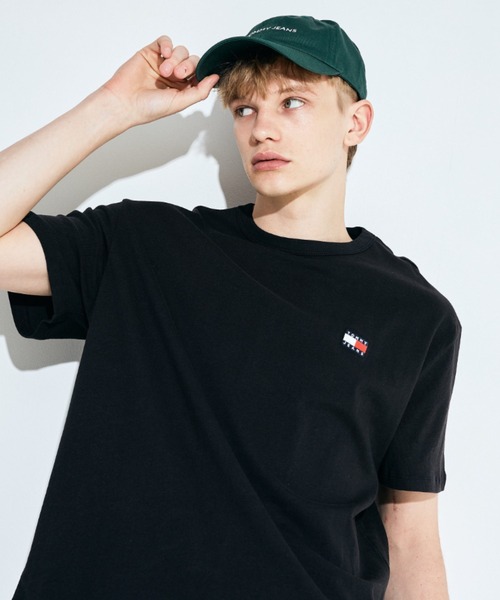 【送料込】 Jeans_レギュラーウォッシュドバッジロゴT セール】【オンライン限定】レギュラーバッジTシャツ（Tシャツ