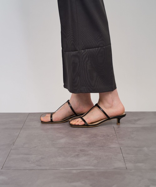 FABIO RUSCONI(ファビオルスコーニ)の「【FABIO RUSCONI/ファビオルスコーニ】スクエアトゥサンダル(サンダル・レディース・ブラック/シルバー・36/37/38/39)」の5枚目の写真