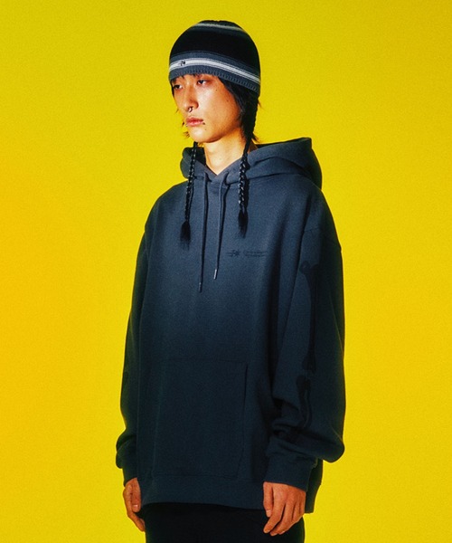 NICE GHOST CLUB（ナイスゴーストクラブ）の「A'GEM/9 × .kom『NICE GHOST CLUB/ナイスゴーストクラブ』 RIB HOODIE/ボーンデザイン プルオーバーパーカー（パーカー・メンズ・ブルー/チャコールグレー・L/M）」の22枚目の写真