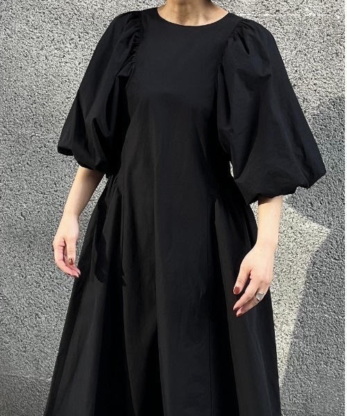CASA FLINE（カーサフライン）の「コットンギャザーボリュームドレス 