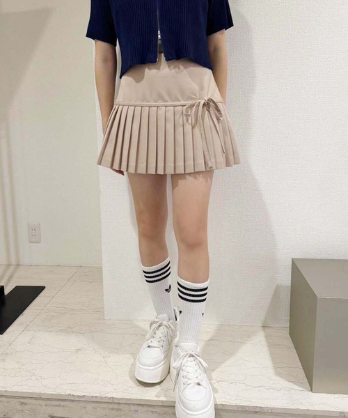 one after another NICE CLAUP(ワンアフターアナザーナイスクラップ)の「リボン付きプリーツスカパン(スカート・レディース・アイボリー/ブラック/杢グレー/ベージュ・FREE)」の4枚目の写真