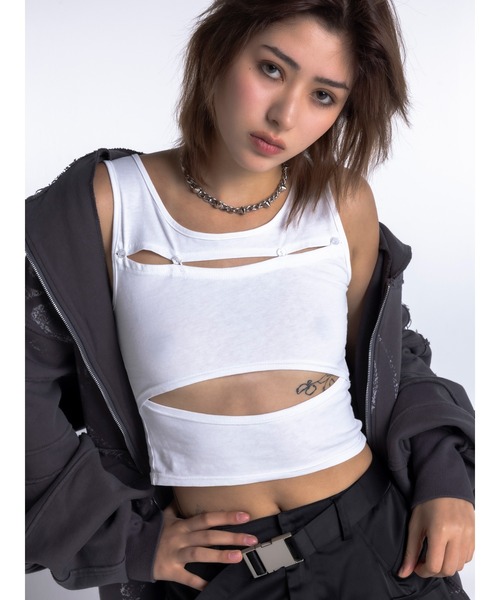 DURAS（デュラス）の「Cut-out design tank（タンクトップ・レディース・ホワイト/チャコールグレー/ブルーグリーン・FREE）」の16枚目の写真