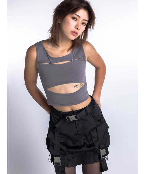 DURAS（デュラス）の「Cut-out design tank（タンクトップ・レディース・ホワイト/チャコールグレー/ブルーグリーン・FREE）」の19枚目の写真