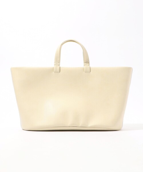 TOMORROWLAND (トゥモローランド)の「SCUE Short Handle L ハンドバッグ(バックパック/リュック・レディース・ブラック/ライトベージュ・FREE)」の5枚目の写真