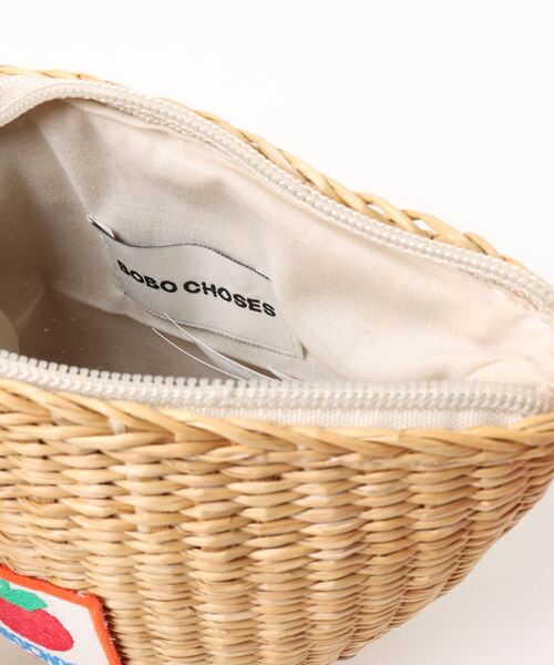 BOBO CHOSES（ボボショーズ）の「BC Tomato Patch raffia hand bag（ショルダーバッグ・キッズ・ライトブラウン・ONE SIZE）」の7枚目の写真