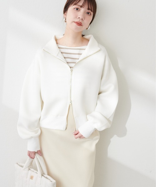 natural couture(ナチュラルクチュール)の「両ZIPダンボール2WAYブルゾン(ブルゾン・レディース・グレー/オフホワイト/スミクロ/グレイッシュベージュ・FREE)」の2枚目の写真