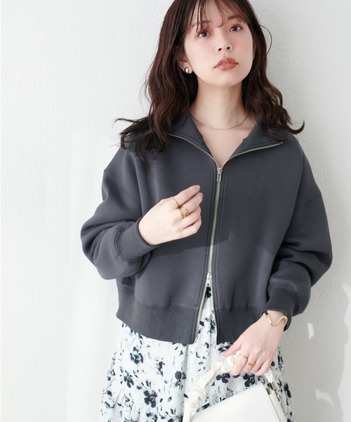 natural couture(ナチュラルクチュール)の「両ZIPダンボール2WAYブルゾン(ブルゾン・レディース・グレー/オフホワイト/スミクロ/グレイッシュベージュ・FREE)」の11枚目の写真