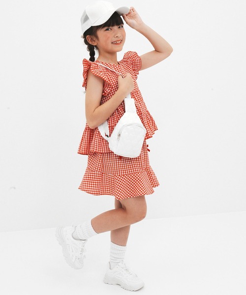 Bee des Bee（ビーデスビー）の「ノースリーブティアードトップス（タンクトップ・キッズ・ブラック系/イエロー/レッド/ライトブルー/ホワイト系その他/ホワイト系その他3/ベージュ/ホワイト系その他2・120cm/110cm/140cm/130cm/100cm/150cm）」の16枚目の写真