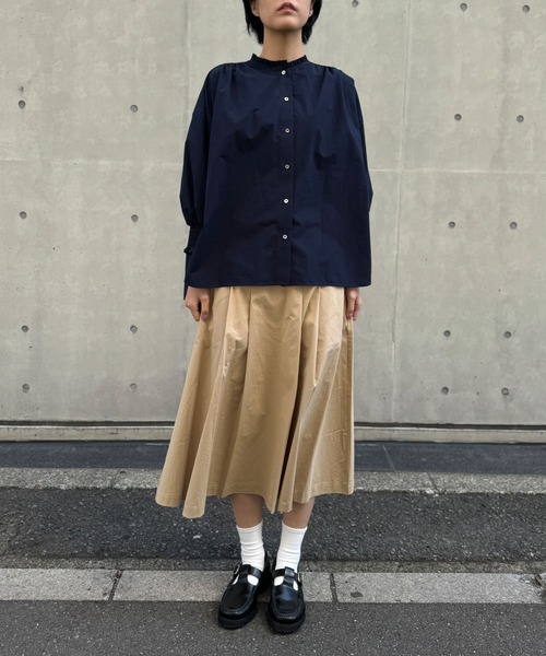 NIMES（ニーム）の「コットンタックスカート（スカート・レディース・ネイビー/ベージュ・0/1）」の6枚目の写真