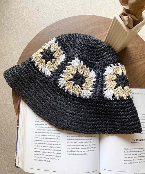 TONE SELECT GOODS（トーンセレクトグッズ）の「pur chouchou/フラワー刺繍 バケットハット P4207（ハット・レディース・ブラウン/ブラック・FREE）」の2枚目の写真