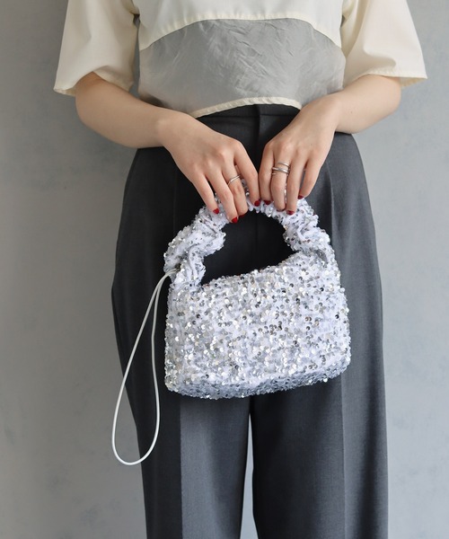 cheriella（シェリエラ）の「【cheriella】シャーリングスパンコールバッグ（ハンドバッグ・レディース・ブラック/シルバー・ONESIZE）」の9枚目の写真
