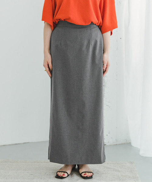 ITEMS URBANRESEARCH(アイテムズ アーバンリサーチ)の「ストライプロングスカート(スカート・レディース・ブラック/グレー・FREE)」の13枚目の写真