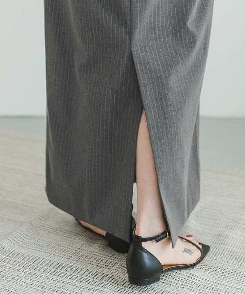 ITEMS URBANRESEARCH(アイテムズ アーバンリサーチ)の「ストライプロングスカート(スカート・レディース・ブラック/グレー・FREE)」の19枚目の写真