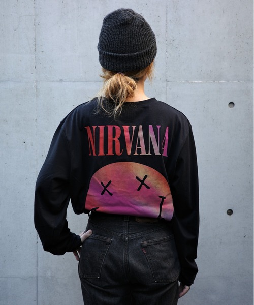 BEAVER（ビーバー）の「NIRVANA/ニルヴァーナ　GRADIENT HAPPY FACE L/S TEE　グラディエントスマイルロンT（Tシャツ/カットソー・メンズ・ブラック・M/XL）」の11枚目の写真
