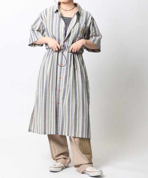 DOUBLE NAME（ダブルネーム）の「ストライプウエストドロスト半袖シャツワンピース（シャツワンピース・レディース・イエロー/レッド/ネイビー・FREE）」の6枚目の写真