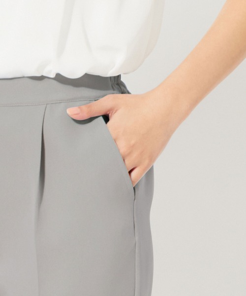alotta（アロッタ）の「パール使い細見えテーパードパンツ（その他パンツ・レディース・ブラック/ライトベージュ/ブルーグレー・MEDIUM/X-LARGE/LARGE）」の11枚目の写真