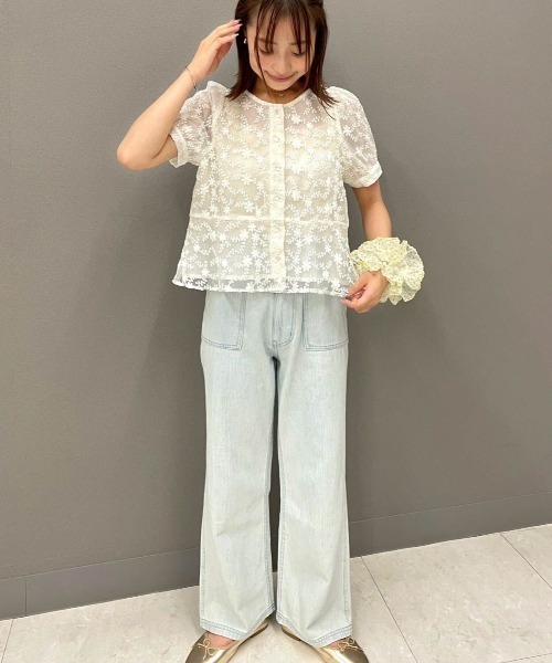 flower（フラワー）の「デニムベイカーパンツ（デニムパンツ・レディース・ライトブルー/ネイビー/ブルー・FREE）」の14枚目の写真