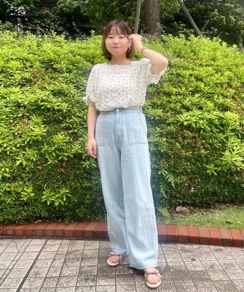 flower デニムベイカーパンツ　ライトブルー デニムベイカーパンツ（デニムパンツ）｜flower（フラワー）の