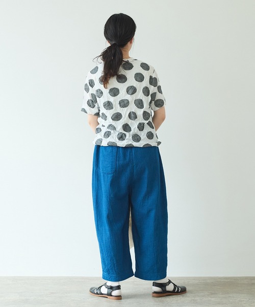 bulle de savon（ビュルデサボン）の「indigo タックパンツ