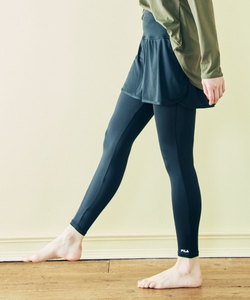 FILA（フィラ）の「【紫外線防止】【UVカット】【WEB限定】水陸両用キュロット付レギ2点【FILA】（ラッシュガード・レディース・ブラック・LARGE/MEDIUM/SMALL）」の13枚目の写真