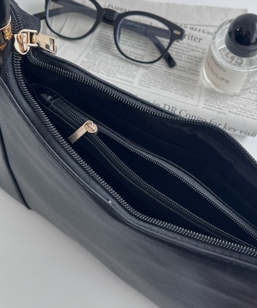 MYMOOD.（マイムード）の「レトロワンハンドルバッグ（ハンドバッグ・レディース・ブラウン/ブラック・FREE）」の11枚目の写真